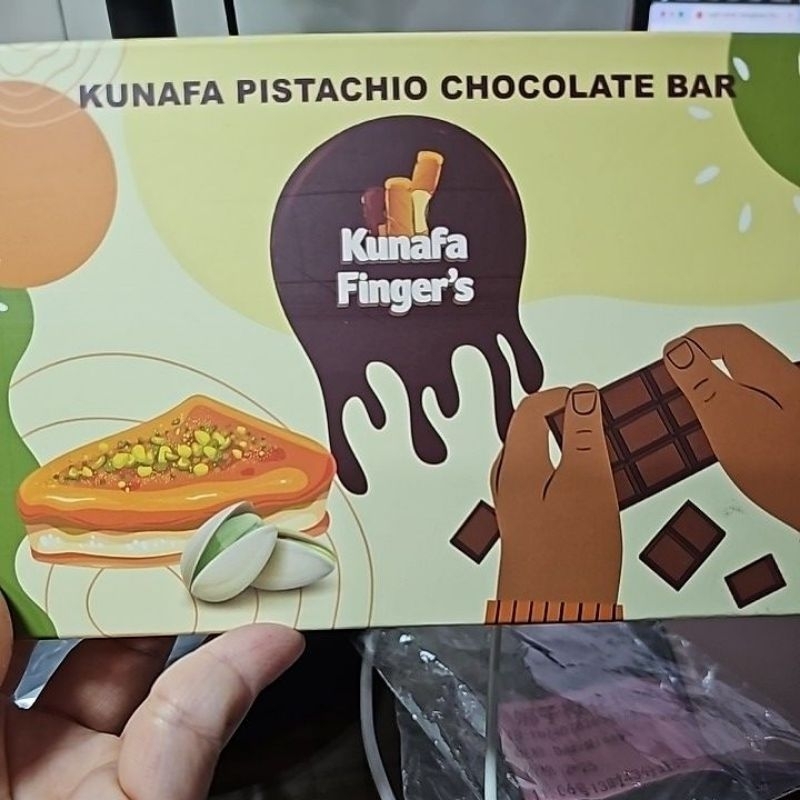 

Kunafa Pistacho Chocolate Bar