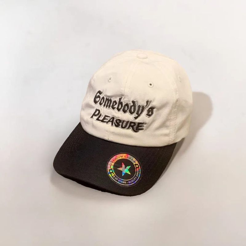 Polocaps Somebody's Pleasure - white n black