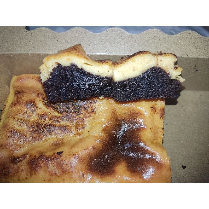 

Burnt Cheese Cake Brownies