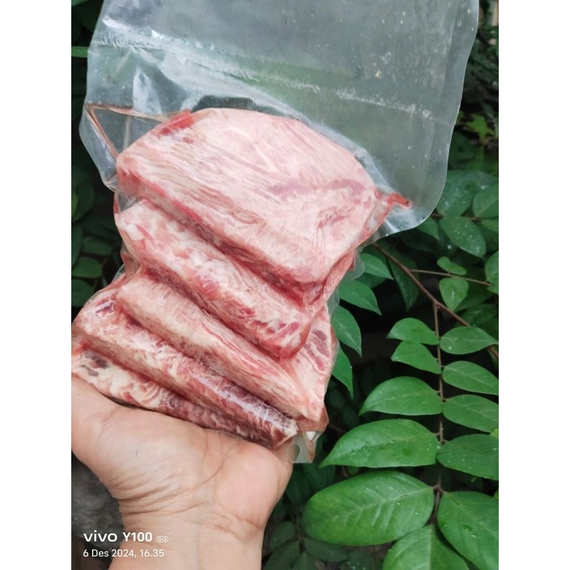 

Daging Steak Wagyu Meltique Premium 500 Gram