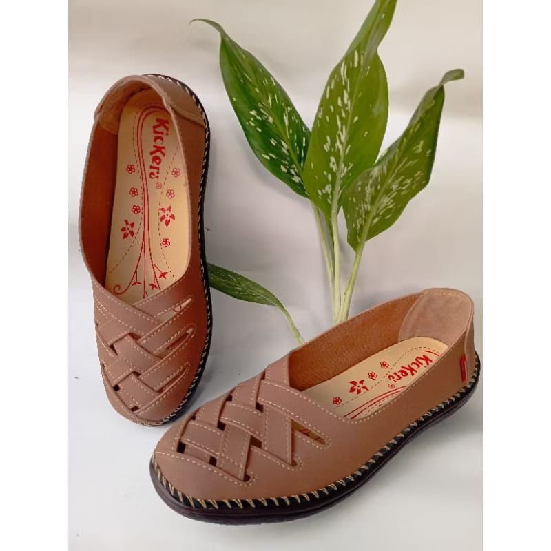 SEPATU WANITA KICKERS MODEL KETUPAT kodemk75