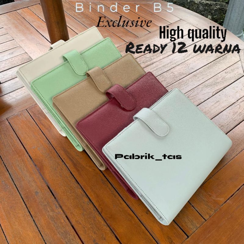 

Binder B5 Agenda Kantor Ring 26 Exclusive - Bahan Pemium Sintetis Polos - Termurah - 4slot Bagian Dalam - High Quality