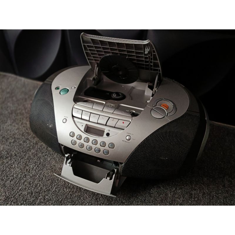 Compo Sony CFD-S300 Boombox