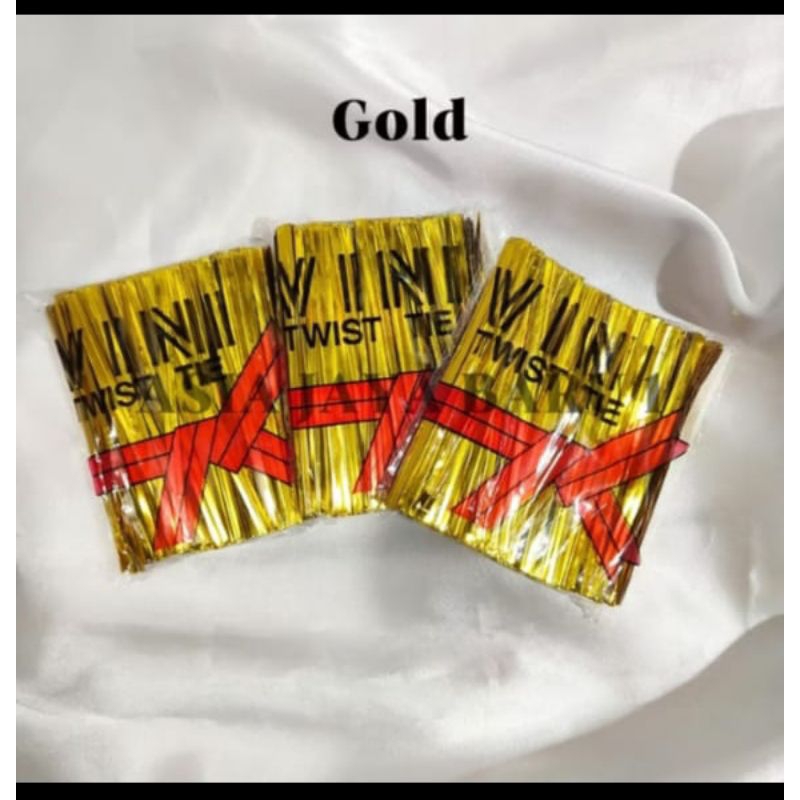 

Twist Tie / Tali kawat potong sovenir /tali kawat madumongso panjang 8cm 1pak (isi 100)