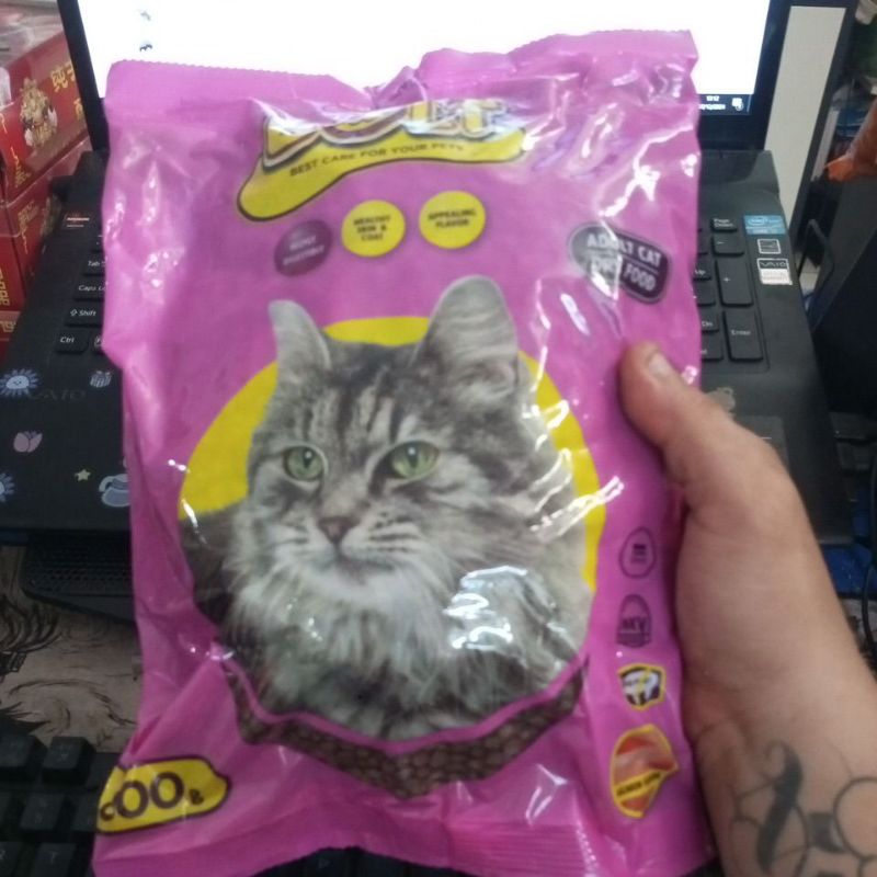 makanan kucing bolt varian salmon 800 gram - pelet - pakan - makanan kering kucing