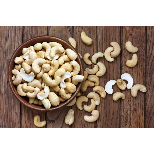 

kacang mete wonogiri MENTAH