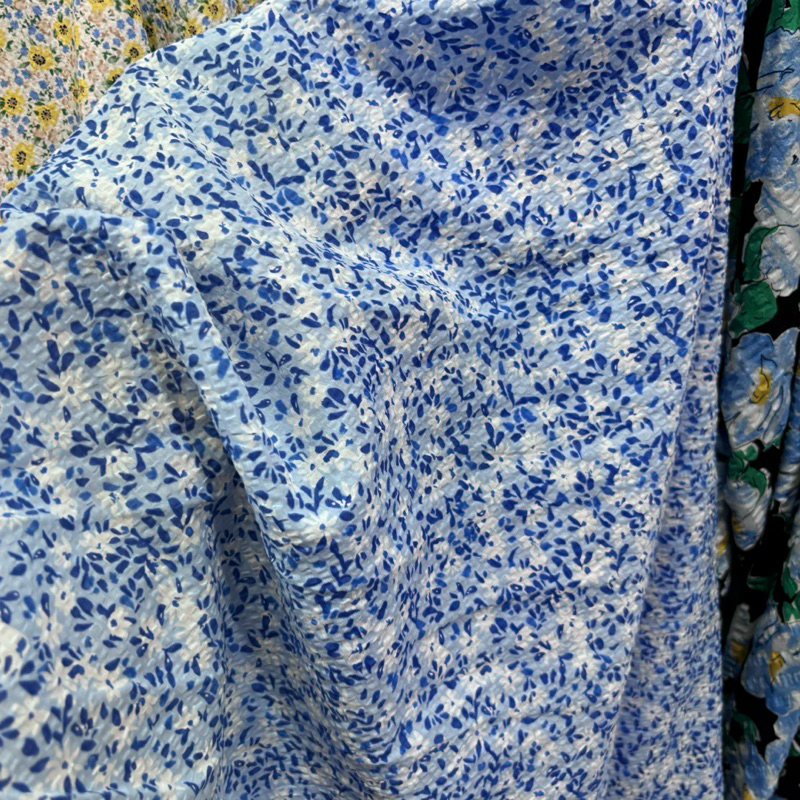 kain katun cringkel motif bunga kecil - kain bahan katun premium - kain katun motif Korea - kain kat