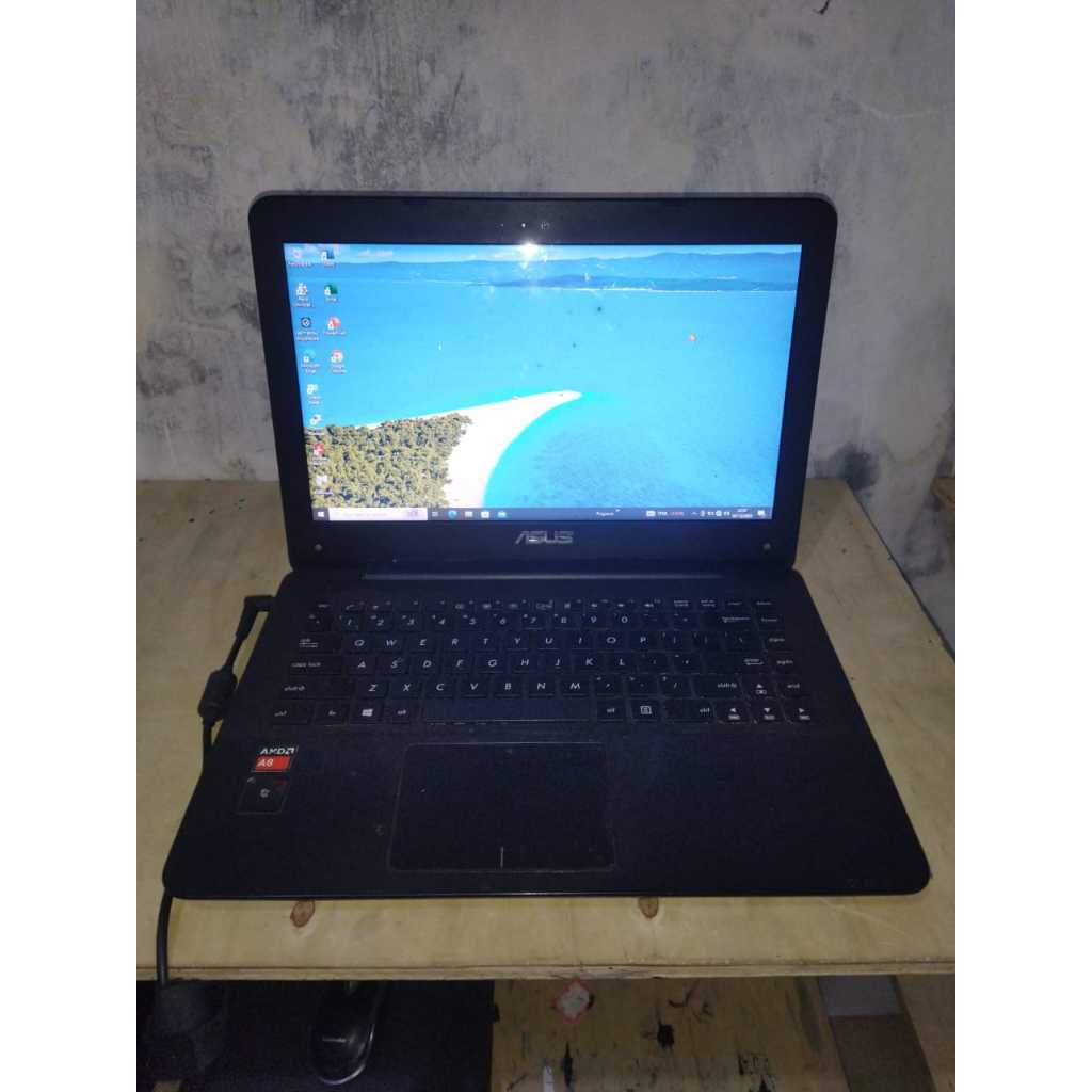 Laptop Bekas Murah Asus X454Y Amd A8 Ram 6 Gb Hardisk 320 gb