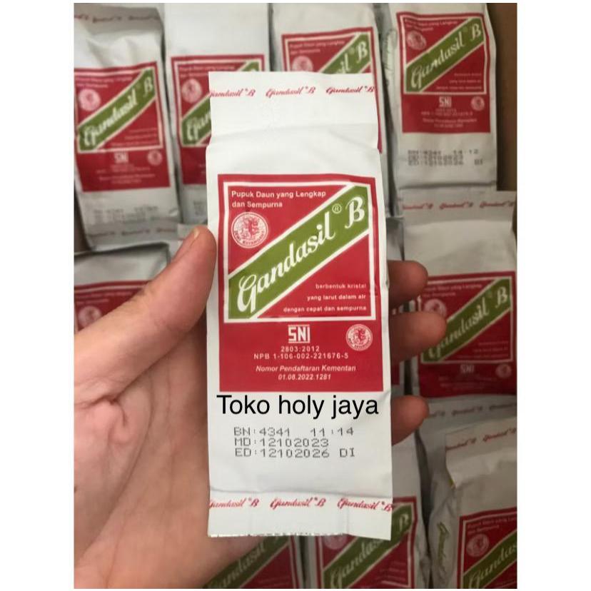 ( 500 gram ) Gandasil B 500 gram Pupuk bunga dan buah gandasil B