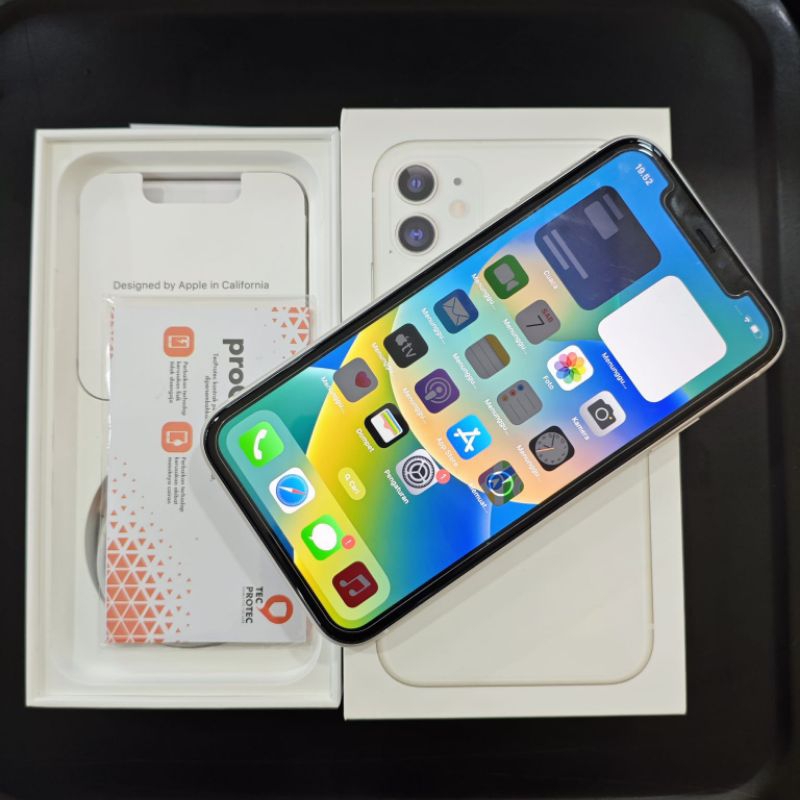 Apple iPhone 11 Second 64GB BH83% IBOX - HP Flagship dengan Layar Liquid Retina dan Kamera Night Mod