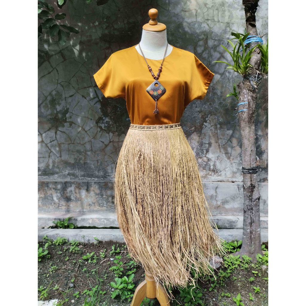 Rumbai Timika Papua – Rok Rumbai Tradisional Khas Papua