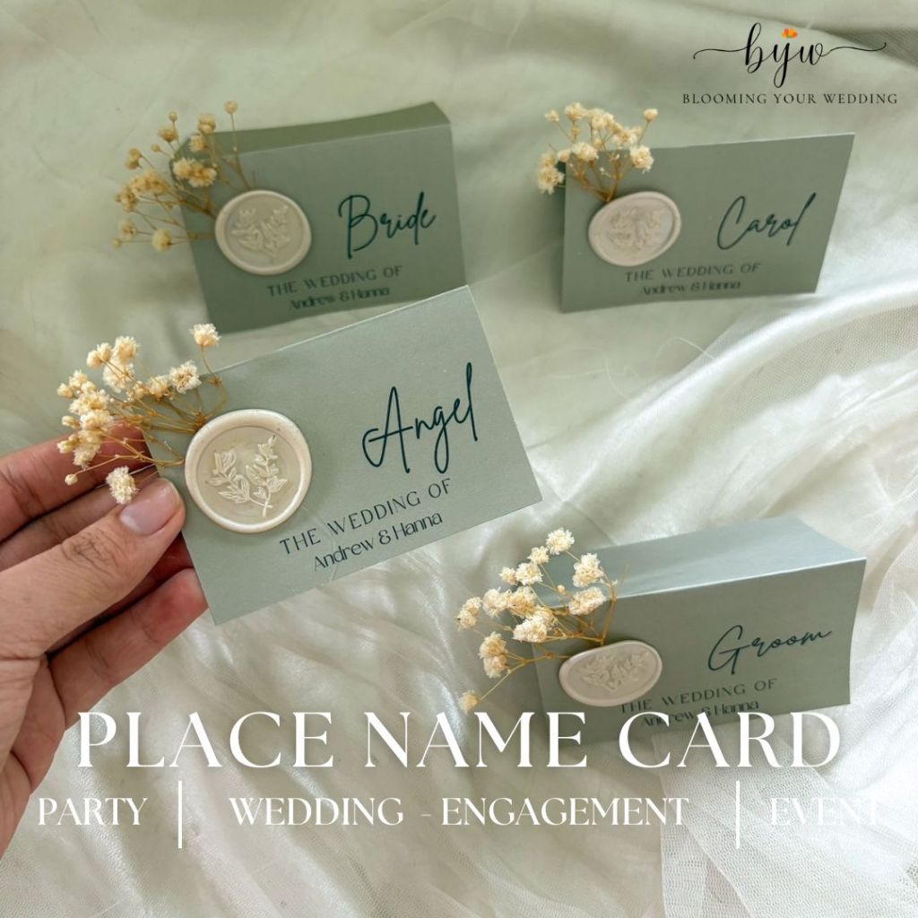

bloomingyourwedding Name Placement Card | Calligraphy Card | Place Card Name Tag