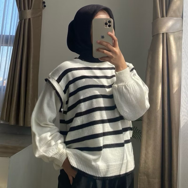 Sweater Rajut Atasan Baju Wanita Rajut Putih Model Stripe tangan panjang