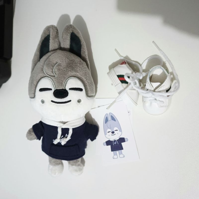 [OFFICIAL] Skzoo Wolfchan Plush 15cm preloved/unsealed
