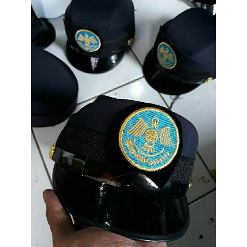 Topi pet perhubungan, topi pet kemenhub