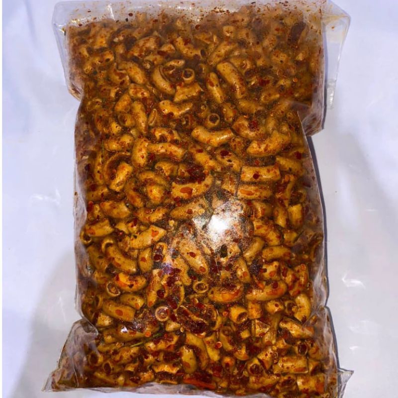 

makaroni bantet extra pedas daun jeruk 1kg