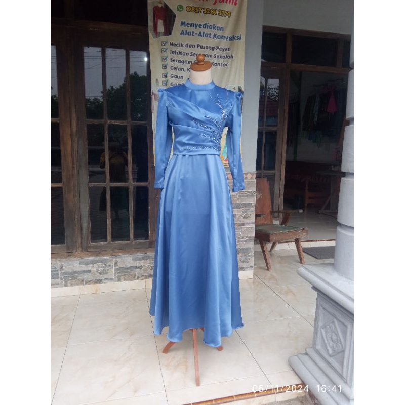 Gaun Batik Biru denim Lengan Panjang