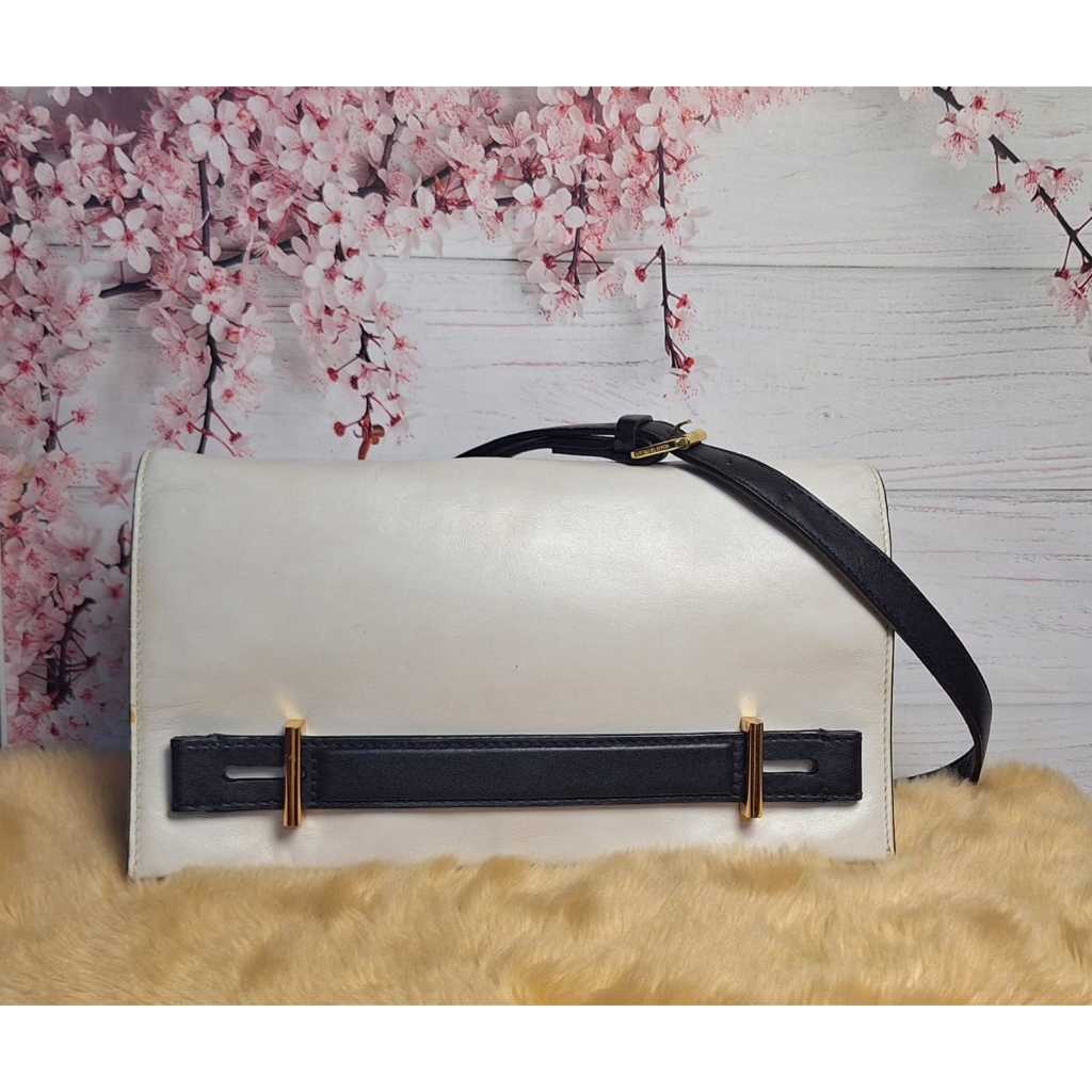 PL Sling Bag MK chelsey Clutch Geinuene Leather  in White Stripe Black