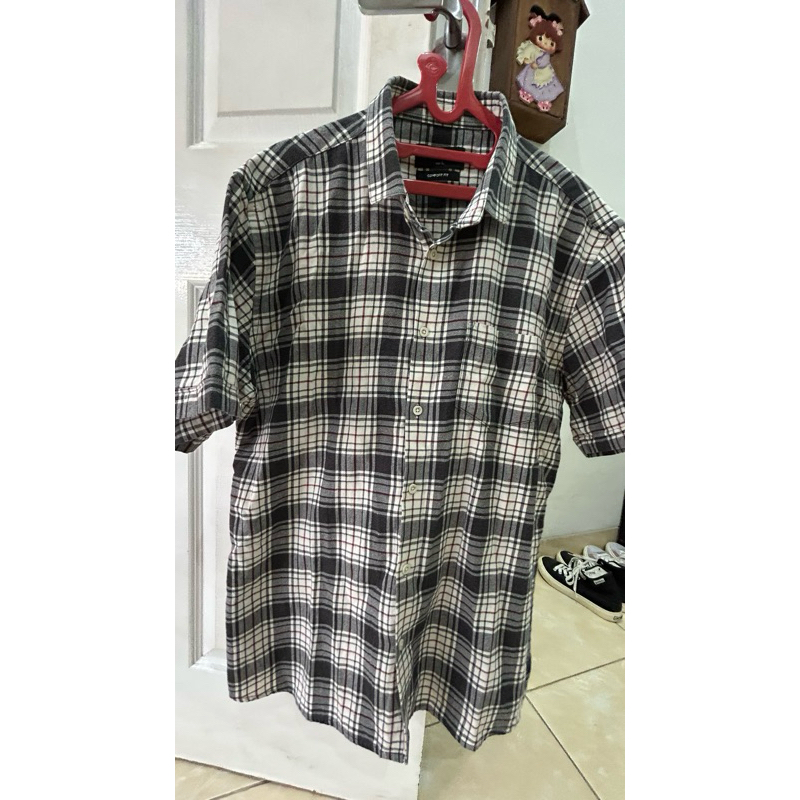 Kemeja pria merk Manzone second