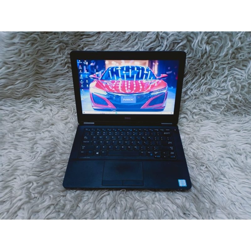 Laptop Dell Latitude E5270 Ram 4gb HDD 500gb core i5 gen6 Siap pakai
