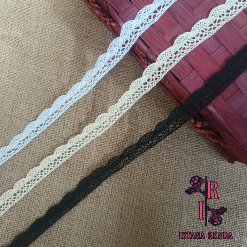 Renda rajut lebar 2cm, renda kait lebar 2cm (per roll 15yard)