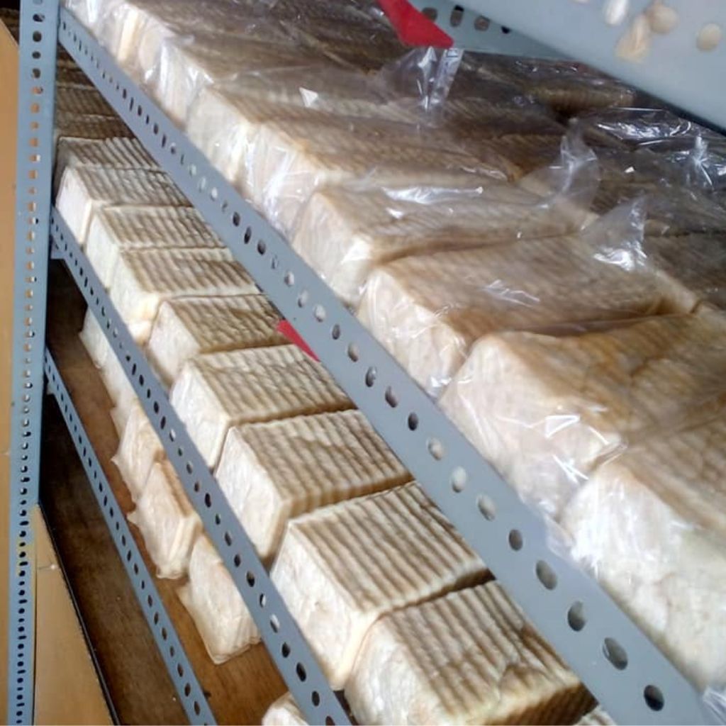 

Roti Tawar Bandung / Roti Kasino