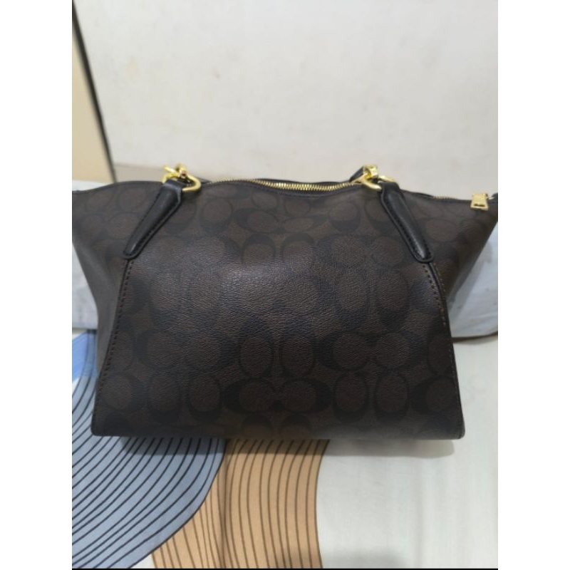 Coach Tas Selempang Kulit Hitam