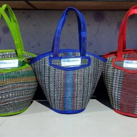 

Tas Hajatan Tenun Tikar Tas Souvenir Tas Tahlilan / Tas Hajatan Tas Tikar