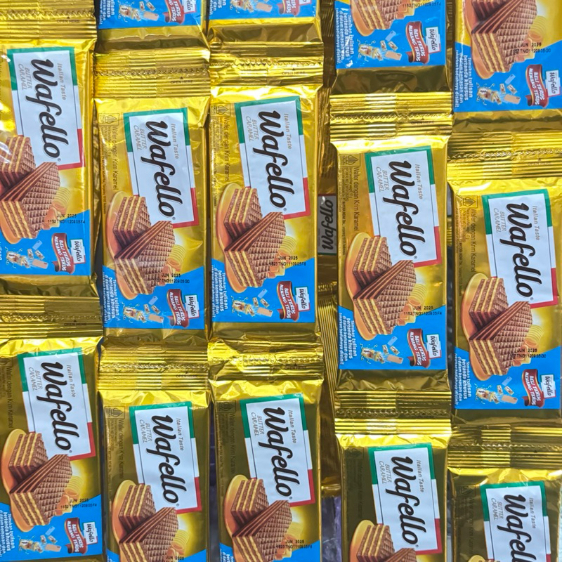 

Wafello Wafer harga per 1 renceng isi 10 bungkus @ 17g