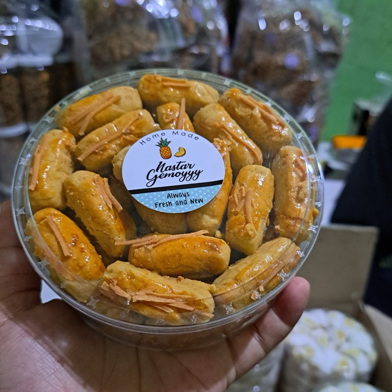 

Kue kastengel gemoy full wisman 250gr