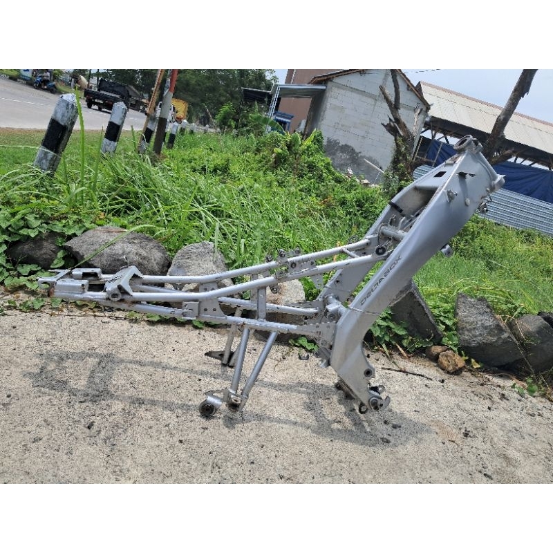 Rangka Deltabox Original Copotan Vixion Old 2008~2012