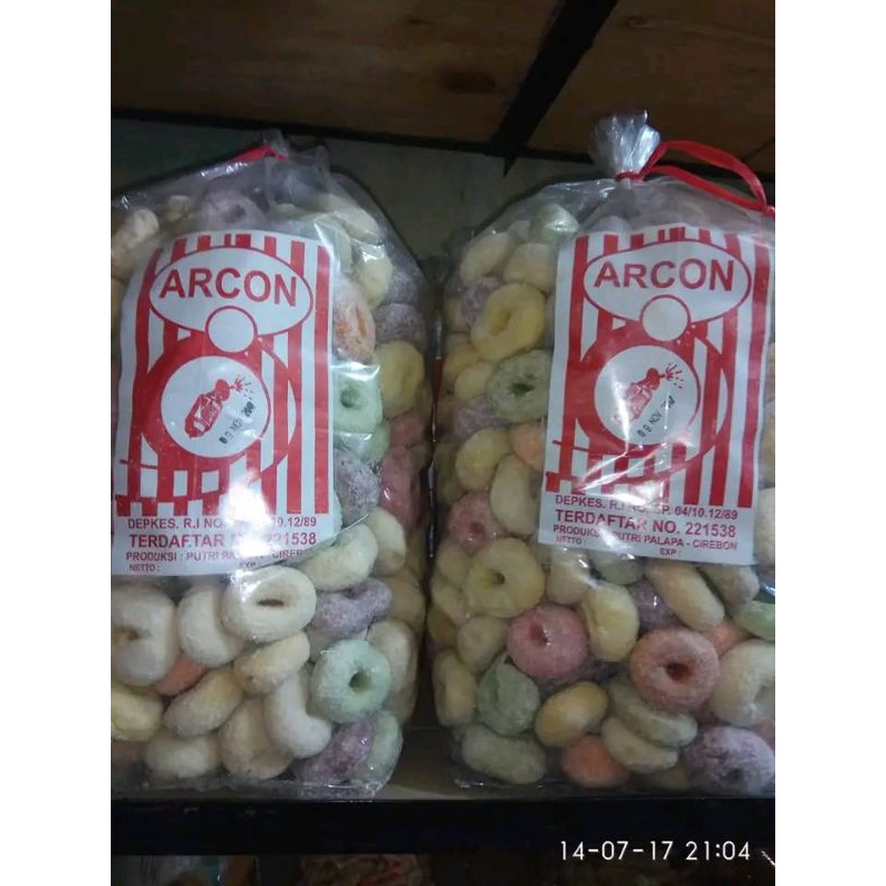 

kue donat warna