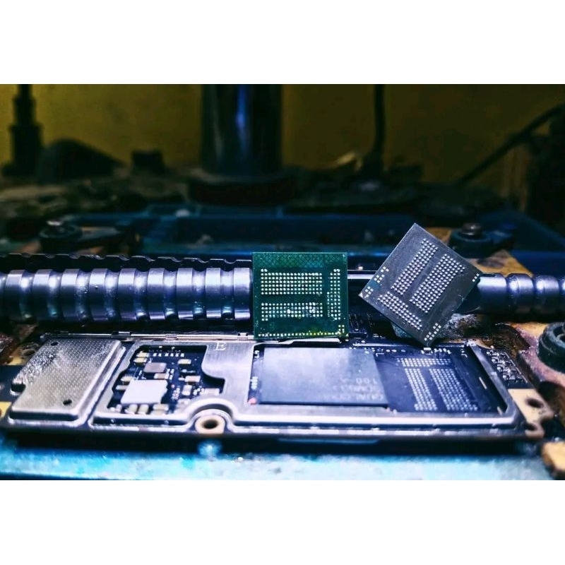 JASA SERVIS HP - Ganti Emmc Redmi 7 (4/64GB)