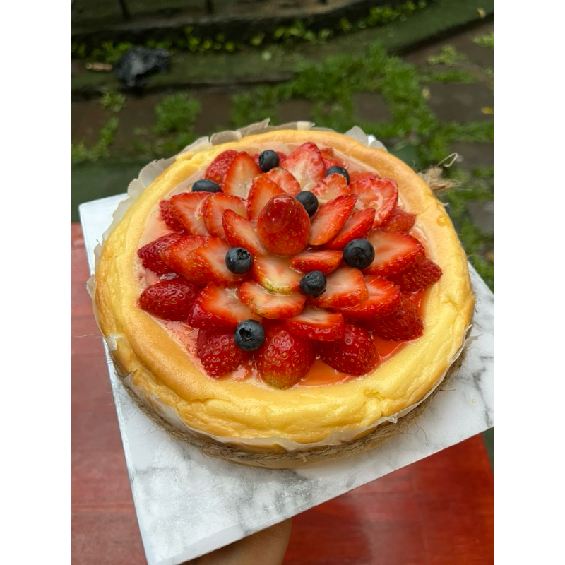 

Baked Strawberry Cheesecake 18cm