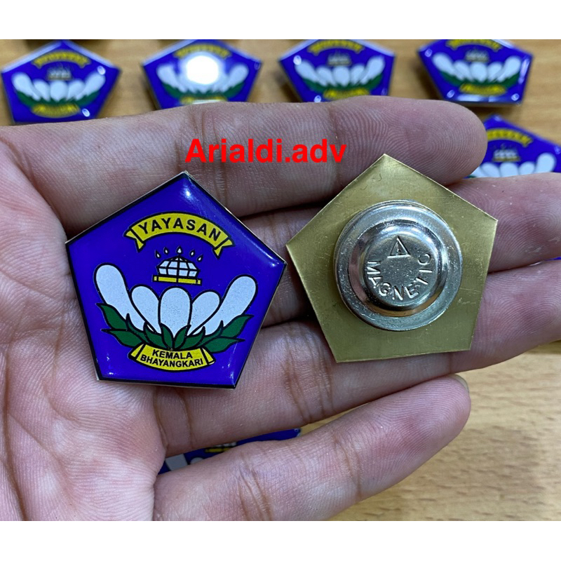 pin yayasan kemala bhayangkari magnet pin bhayangkari magnet