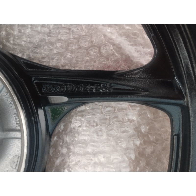 Velk belakang Address versi eropa tubeless 110 cc sgp