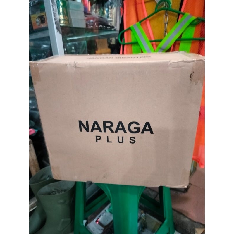 

BUBBLE WRAP KARDUS SECOND SEPERTI BARU UNTUK MAKANAN RANSUM NARAGA TNI EPROKAL / SATU KARDUS NARAGA MURAH UNTUK PACKING TEBAL