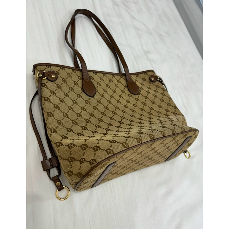 Preloved tas besar/tote bag mulus Like New