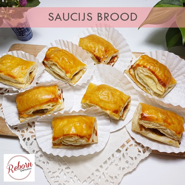 

Saucijs Brood isi 6pcs untuk perayaan Natal dan Tahun Baru