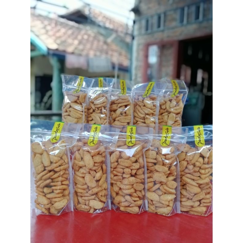 

KUE BIJI KETAPANG PAWON SIHU 500GR KHAS CIREBON