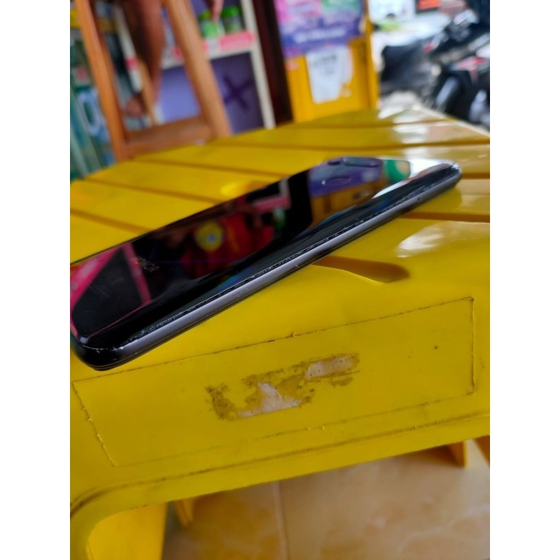 HP GAMING HONOR VIEW 20 6/128 BEKAS