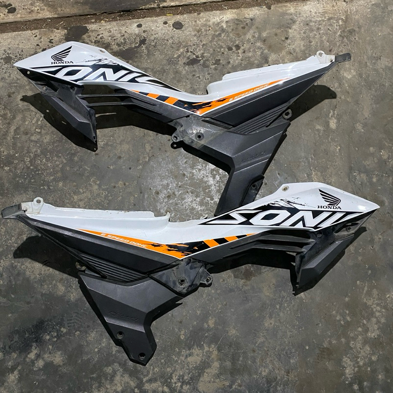 Cover Body Set Depan Belakang Body Halus Samping Kanan Kiri Set Body Kasar Honda Sonic 150 Original