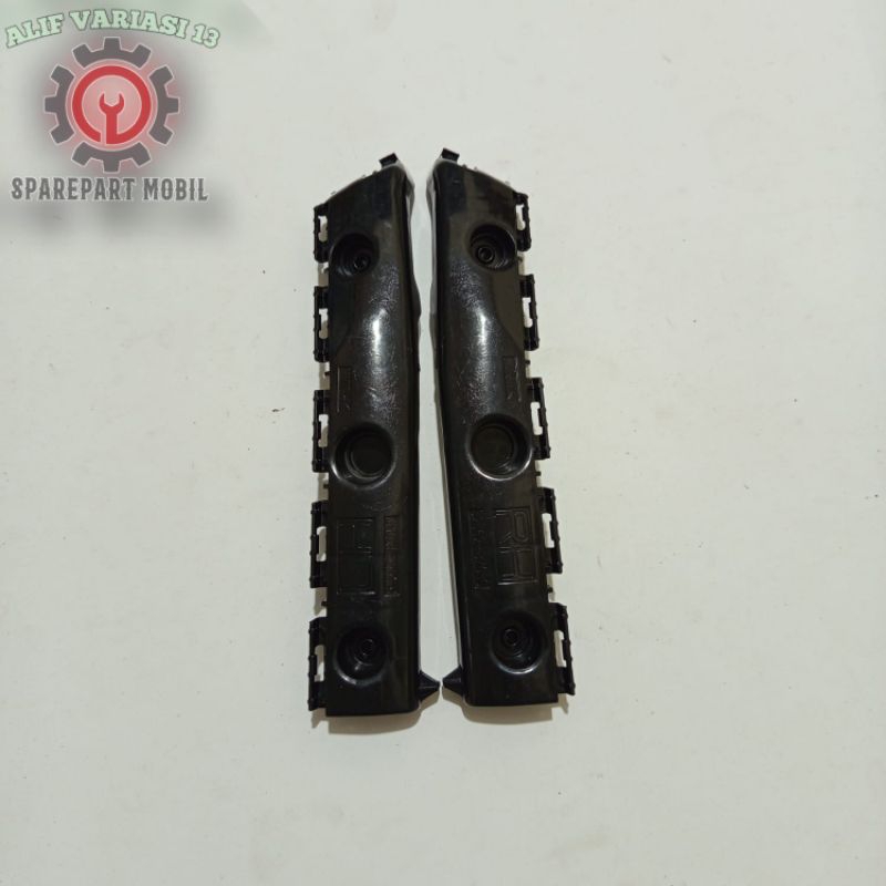 Breket Bemper Belakang Mobil Avanza Xenia Thun 2022up Original