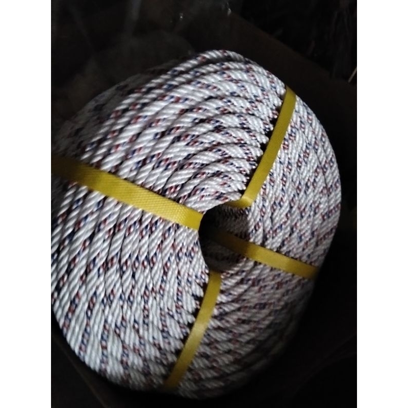 

TALI NILON ATAU TALI TAMBANG Bermacam Ukuran dengan harga per gulung