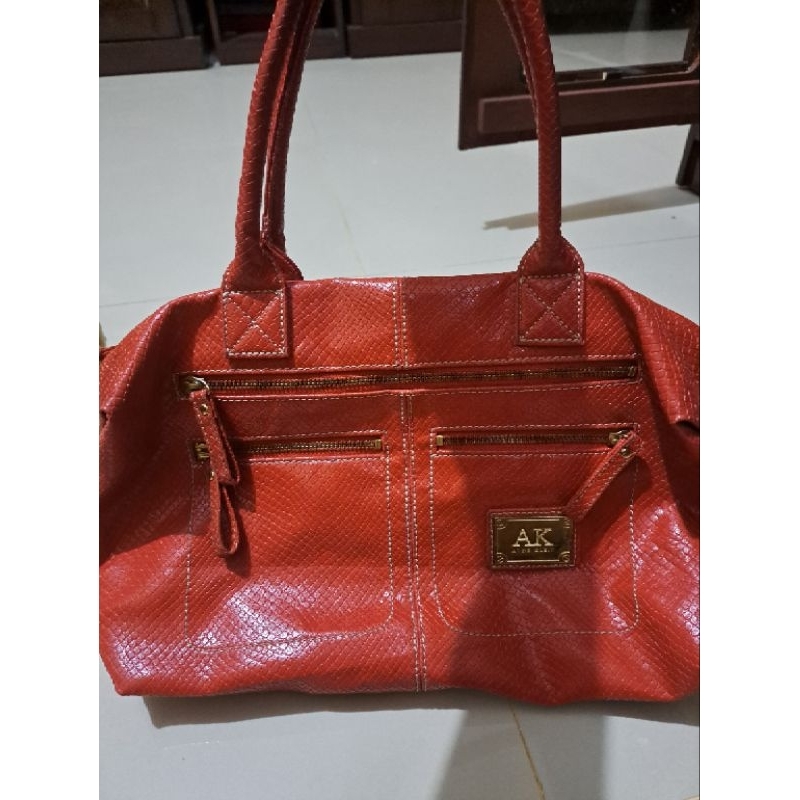 Tas Tangan Kulit Merah Anne Klein