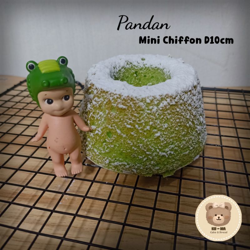 

Mini Chiffon Pandan Original by KU-MA Cake
