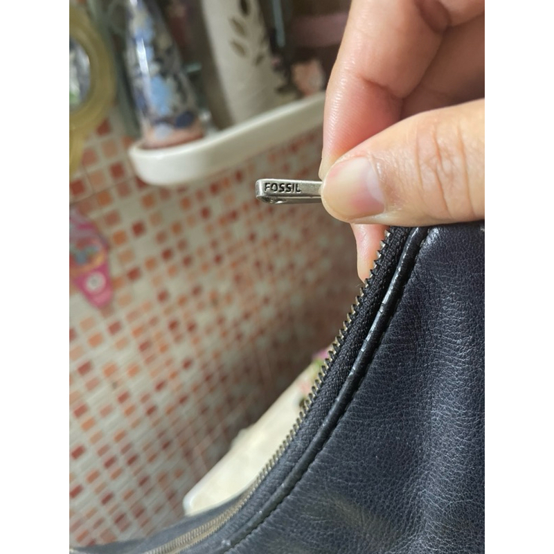 FOSSSIL ASLI SECOND KULIT ASLI