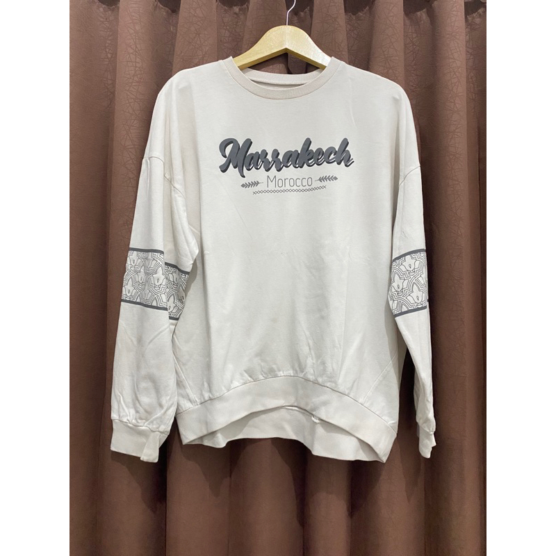 HOODIE WANITA // SWEATER WANITA // ATASAN HOODIE WANITA // PRELOVED