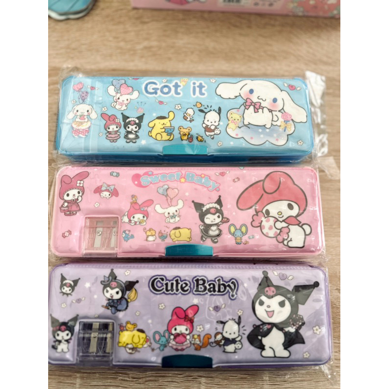 

TEMPAT PENSIL MULTIFUNGSI-SERBAGUNA-Dengan Motif SANRIO