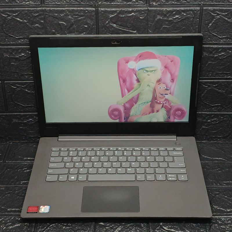 Laptop Editing Lenovo Ideapad V130 Intel Core I3-6006U 4/256GB Radeon R7 M440